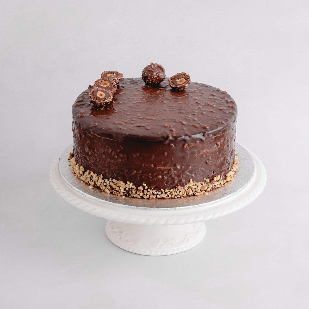 Ferrero Crunch Cake