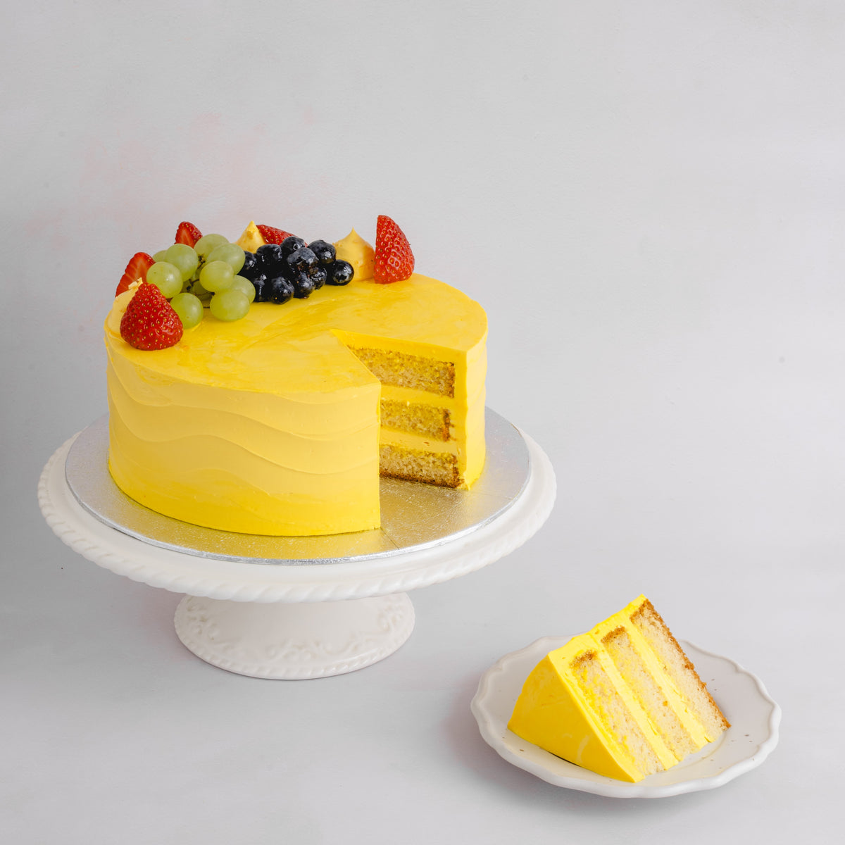 Mango & Passion Fruit Cake